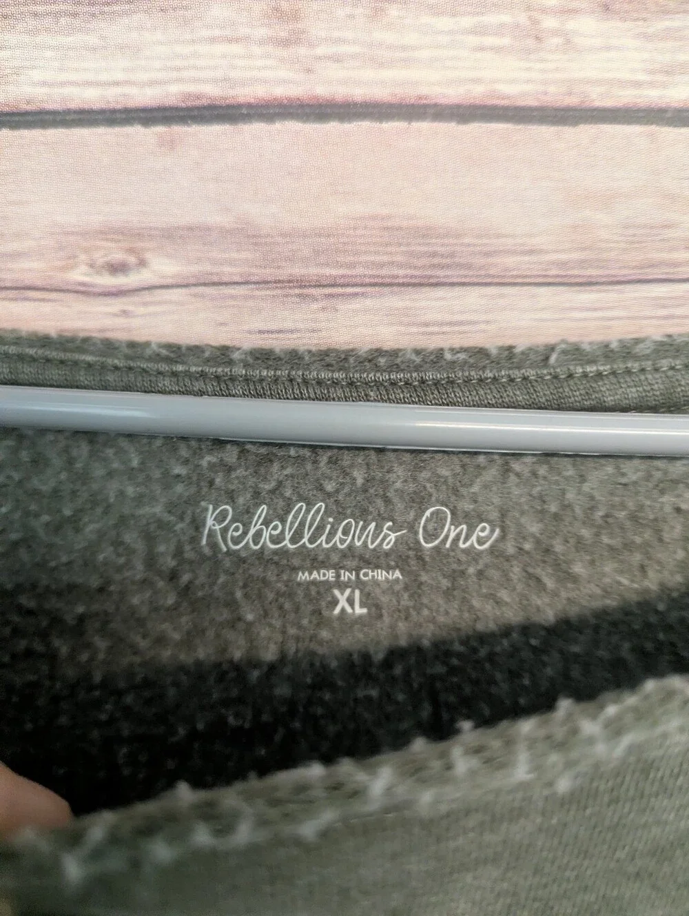 Rebellious One Sweatshirt Women’s XL Olive Green Mineral Wash Oversized Pullover